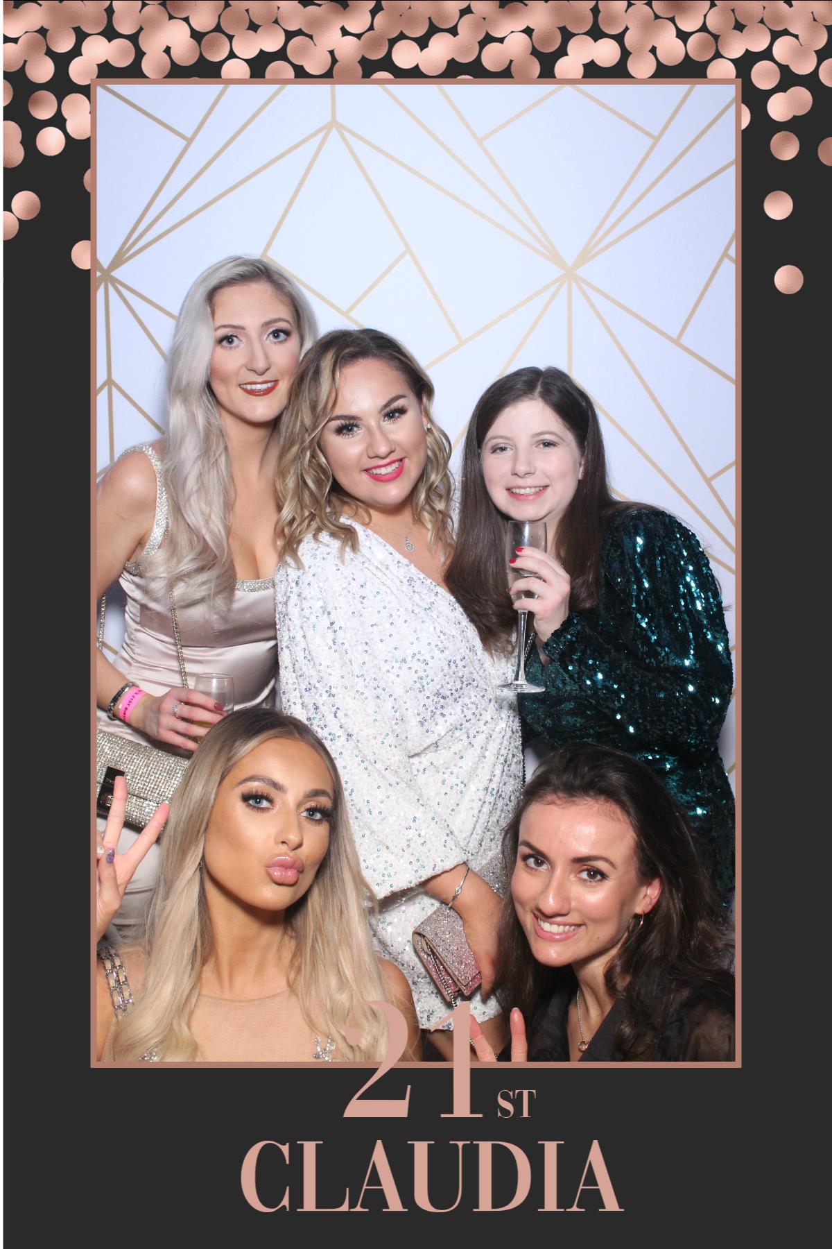 Claudia's 21st  | View more photos from the event at gallery.magicimages.uk/u/MagicImages/Claudias-21st